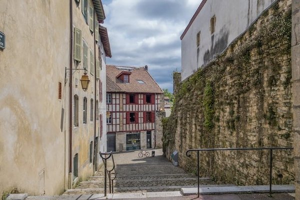 Qu'est-ce qu'un gîte et comment le réserver ? Tout ce que vous devez savoir avant de réserver votre prochaine escapade en gîte
