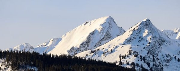 Découvrez le charme du camping 4 étoiles en Savoie pour des vacances idylliques